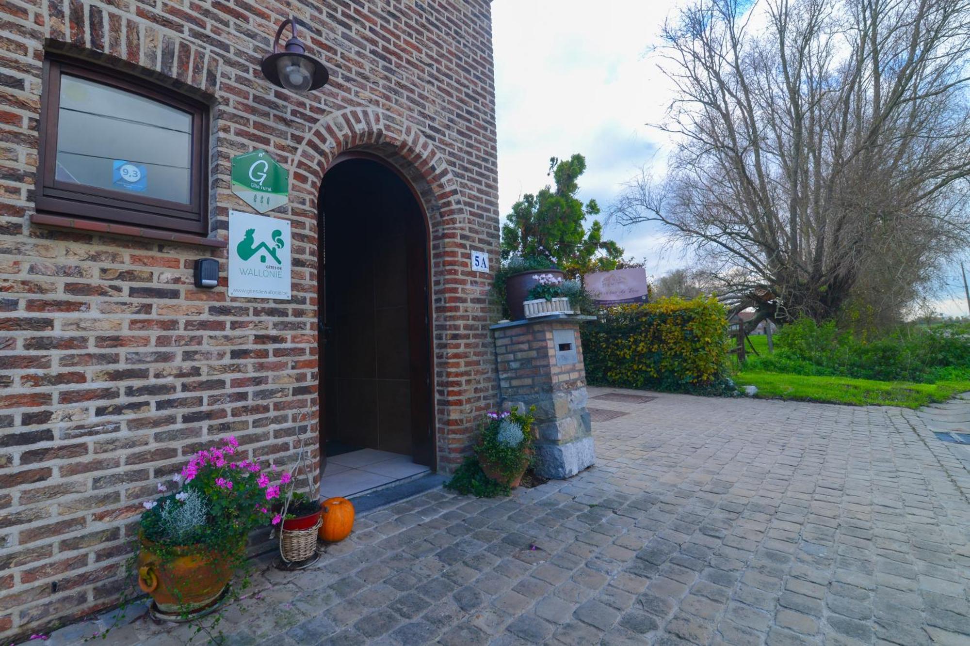 Au Detour Du Trieu Estaimbourg Exterior foto